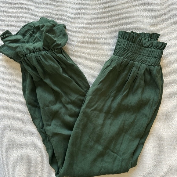 Lovers + Friends Olive Smocked Pants - Picture 5 of 8